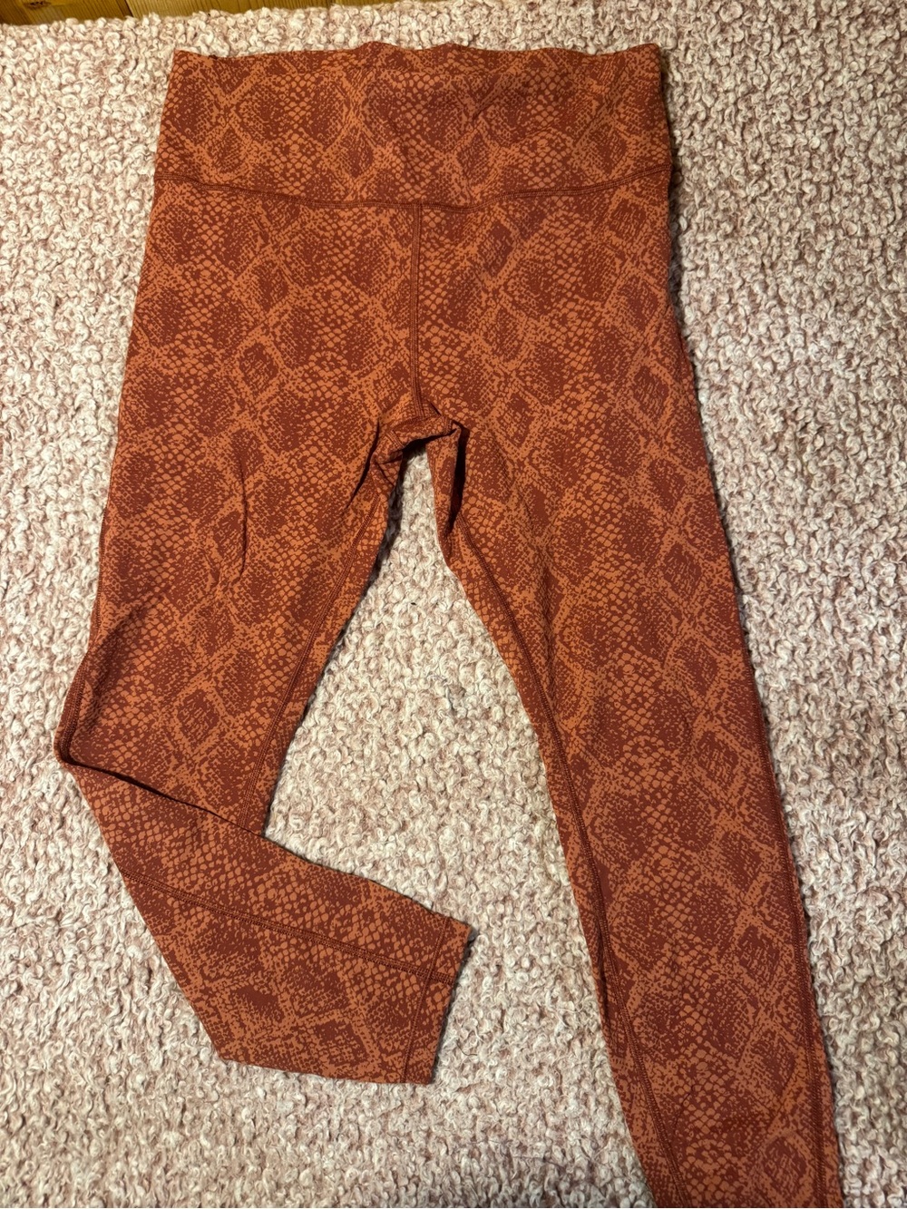 Athleta Elation Snake Print Leggings – Size M